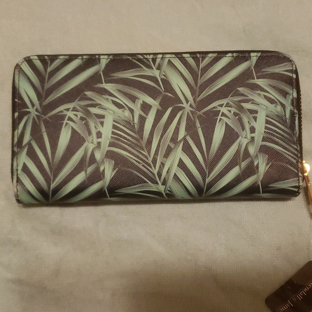 KENDALL & JAMES WALLET